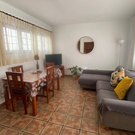 Casa Rosa Appartement Famara Buitenkant foto