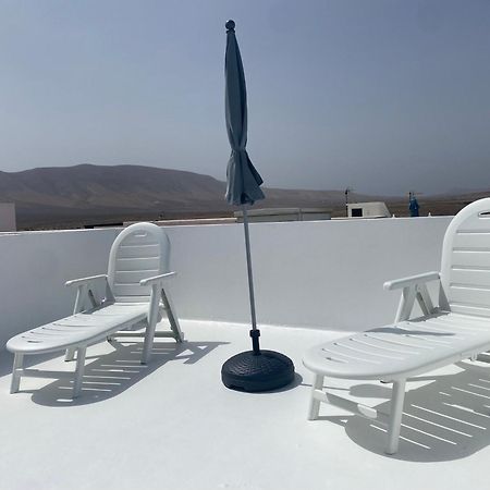 Casa Rosa Appartement Famara Buitenkant foto